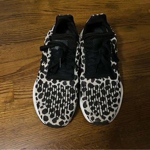 Adidas Swift Running Sneaker 9.5